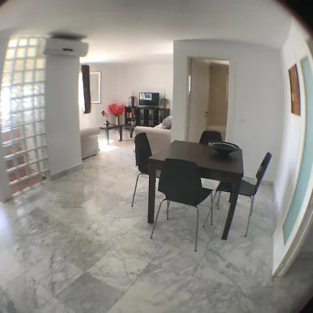 Apartamento , Torremolinos, Calle De Las Mercedes 16. *
